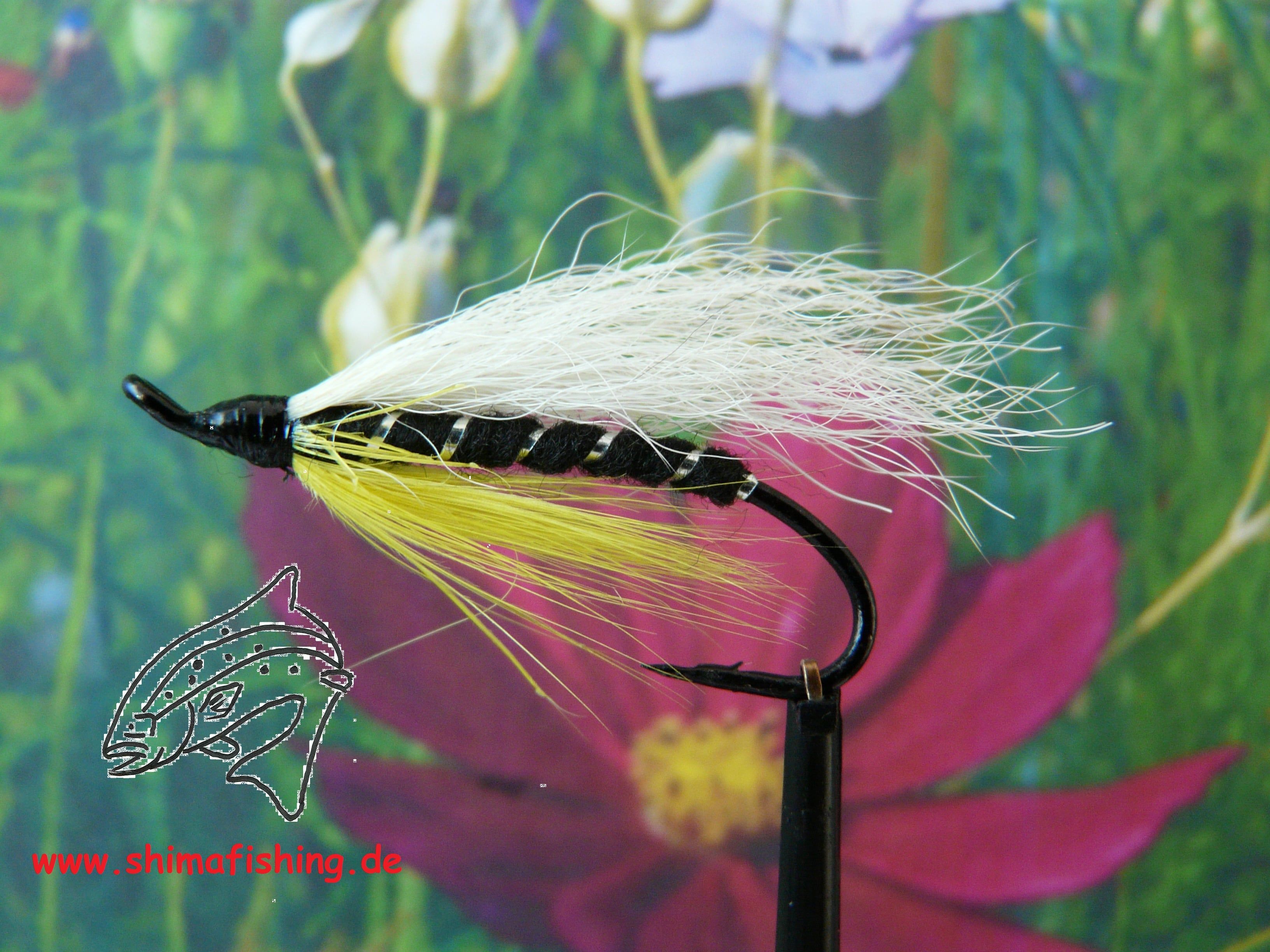 Streamer " Black Ghost " Streamer Fliegen